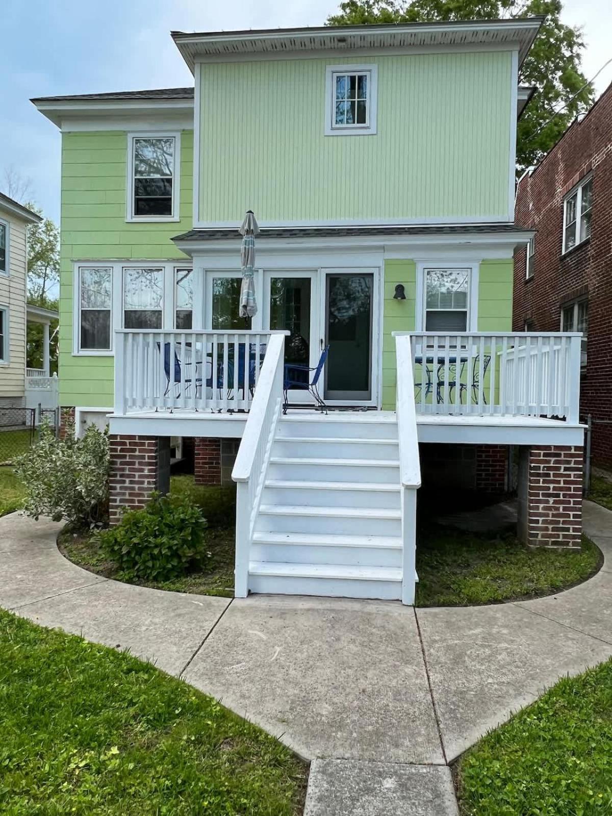 Key Lime Cottage Steps From Cape Charles Beach מראה חיצוני תמונה